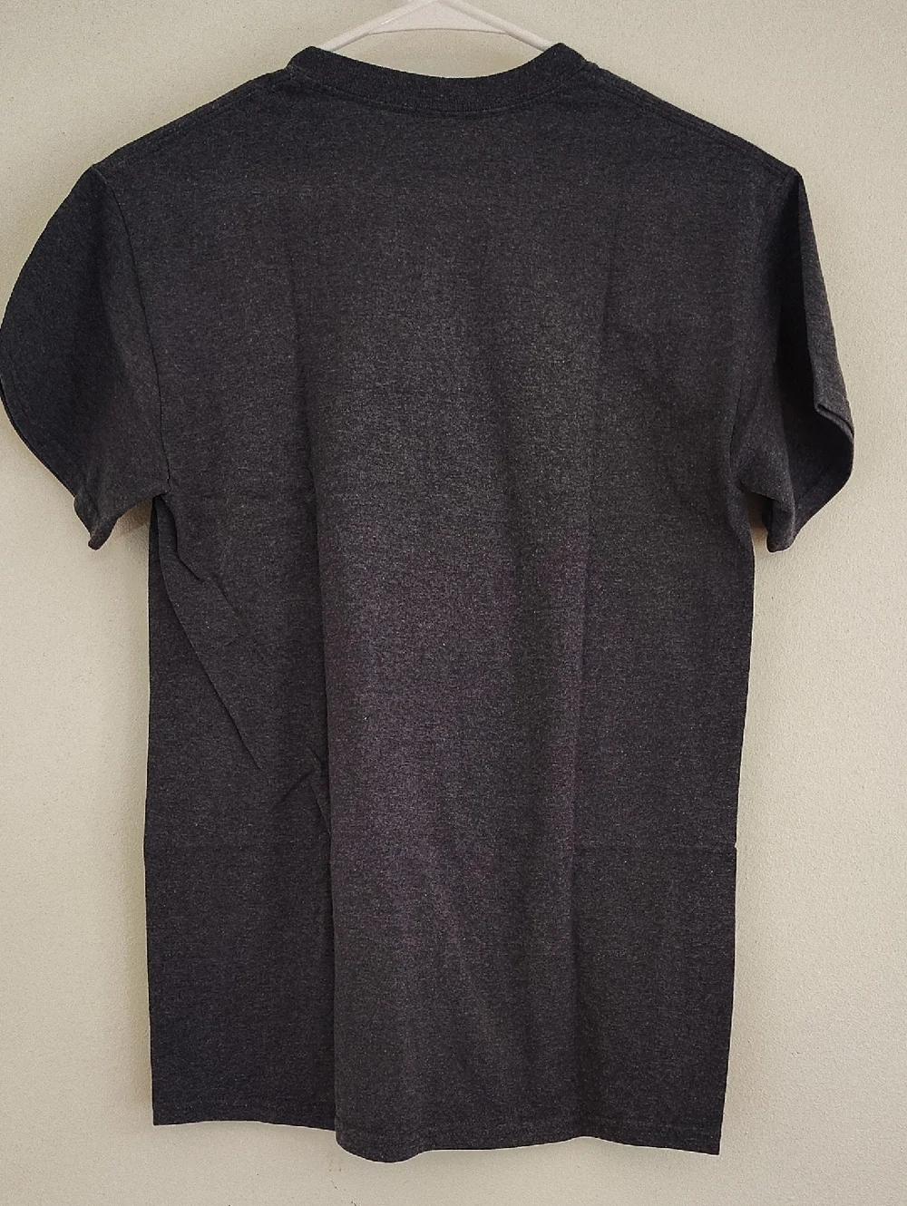 Champion Men's Heather Charcoal 'Outer Banks' Graphic Tee - Black/Gray - Picture 8 of 8